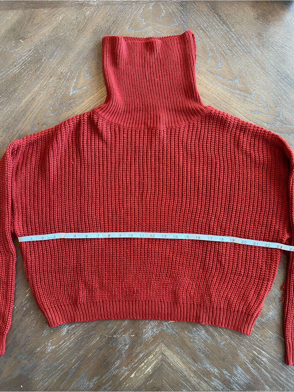 Le Lis Red Turtleneck Fringe Knit Sweater - Picture 6 of 10